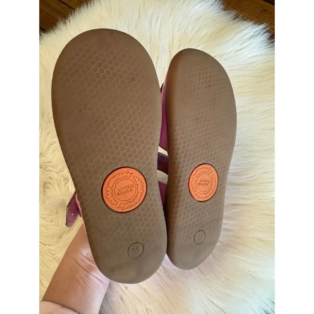 Livie and Luca‎ pink mary Jane's size 11